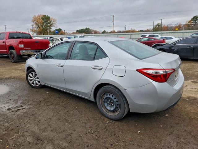 Toyota Corolla L Image 7