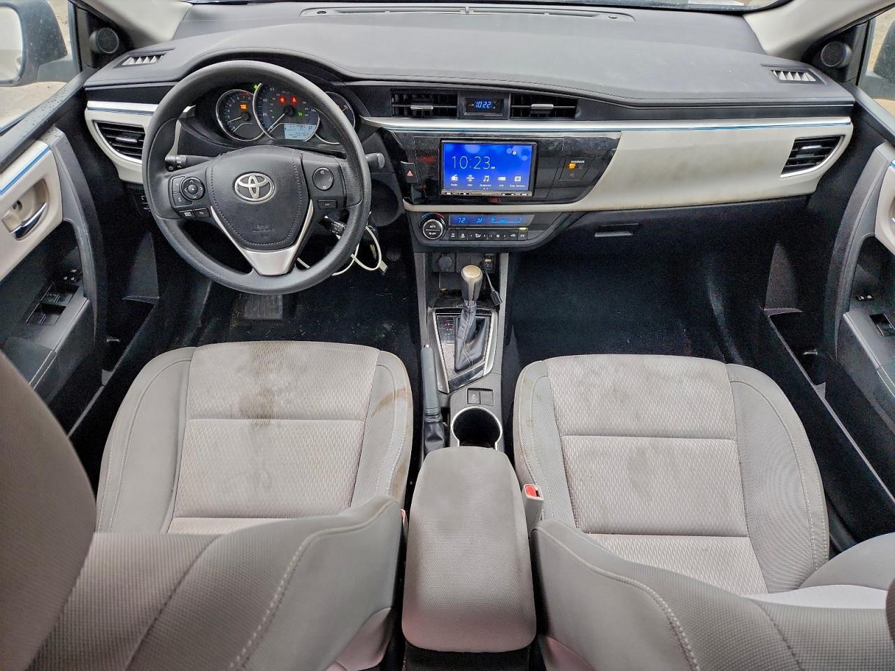 Toyota Corolla L Image 2