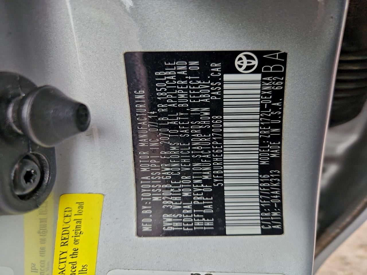 Toyota Corolla L Image 12