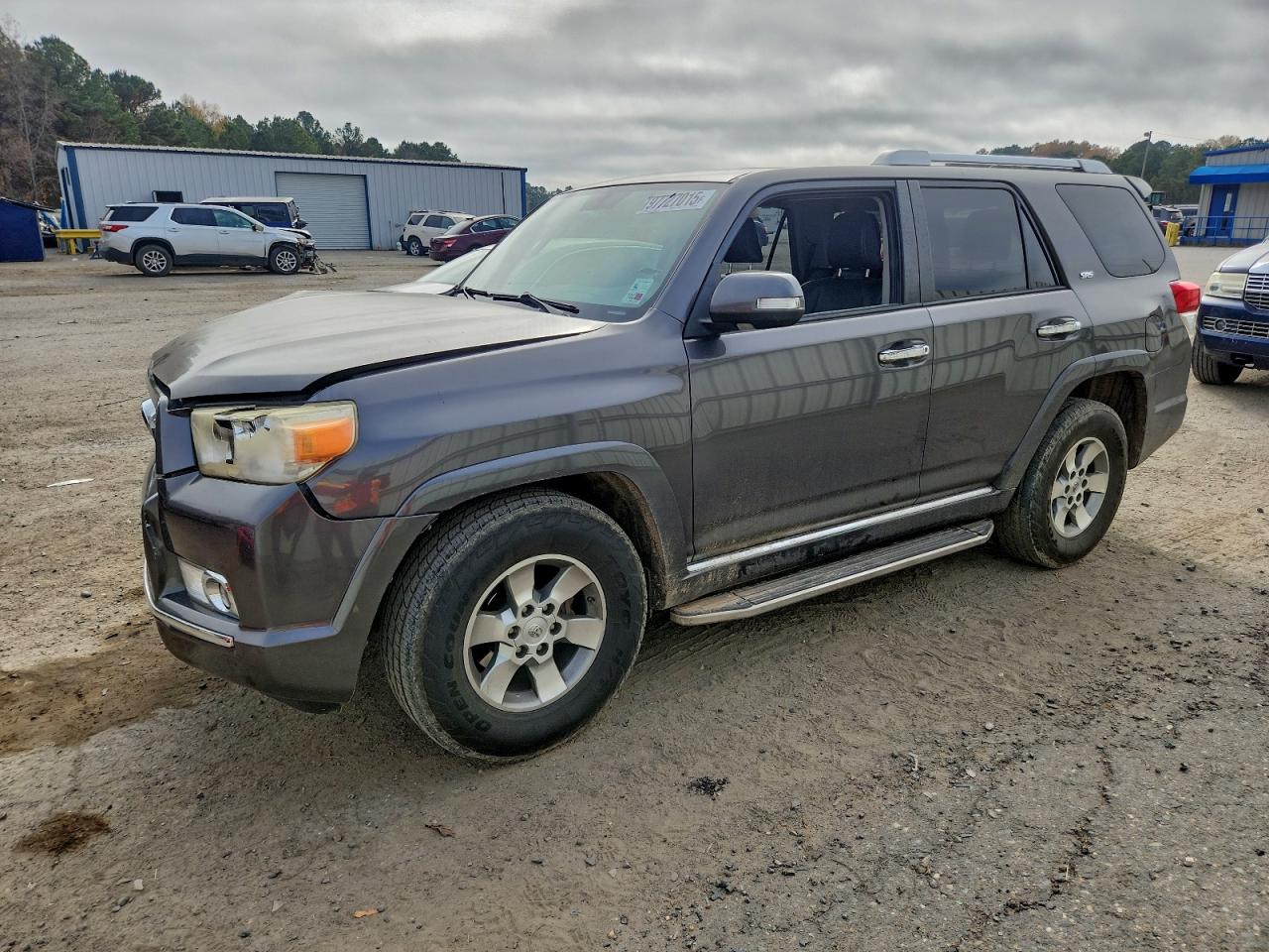 Toyota 4Runner Sr5 Image 1
