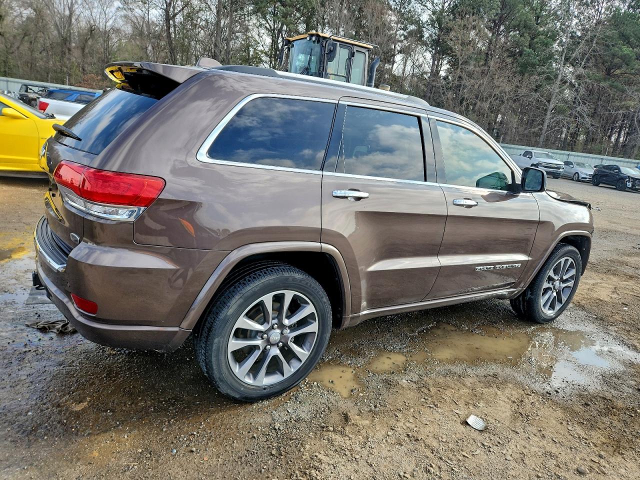Jeep Grand Cherokee Overland Image 3