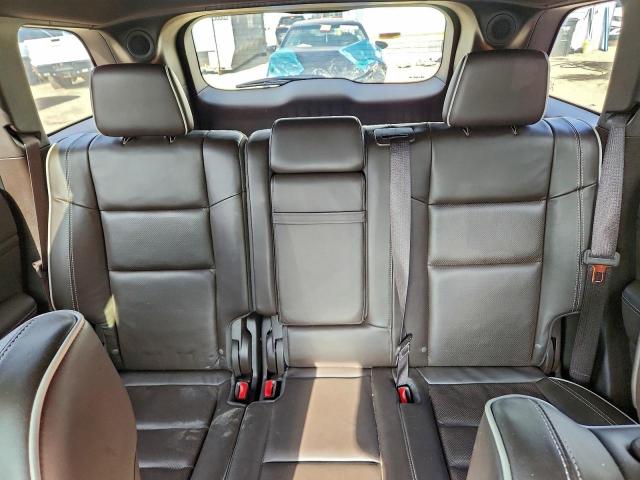 Jeep Grand Cherokee Overland Image 9