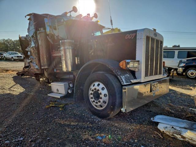  Salvage Peterbilt 379