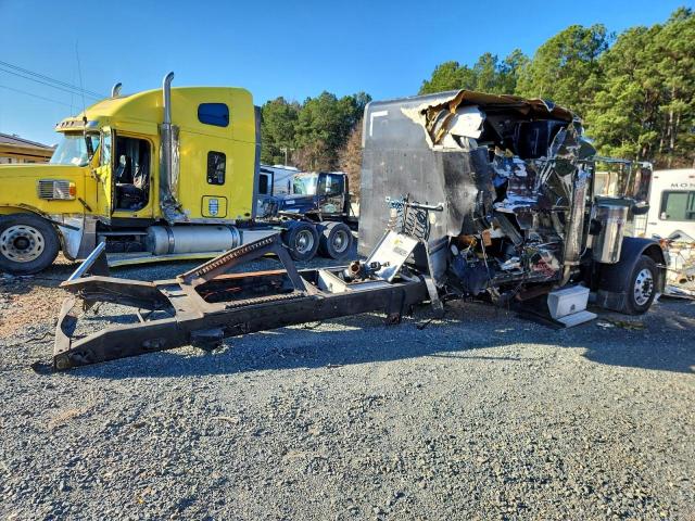 Peterbilt 379 Image 5