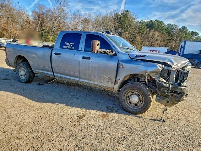 Ram 2500 Tradesman Image 5