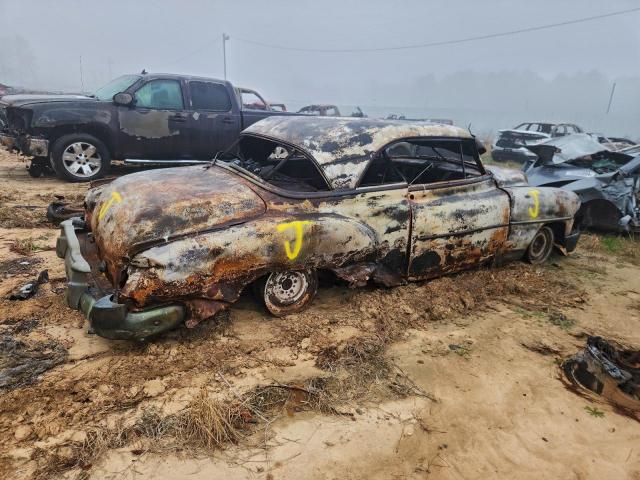 Chevrolet Deluxe Image 2