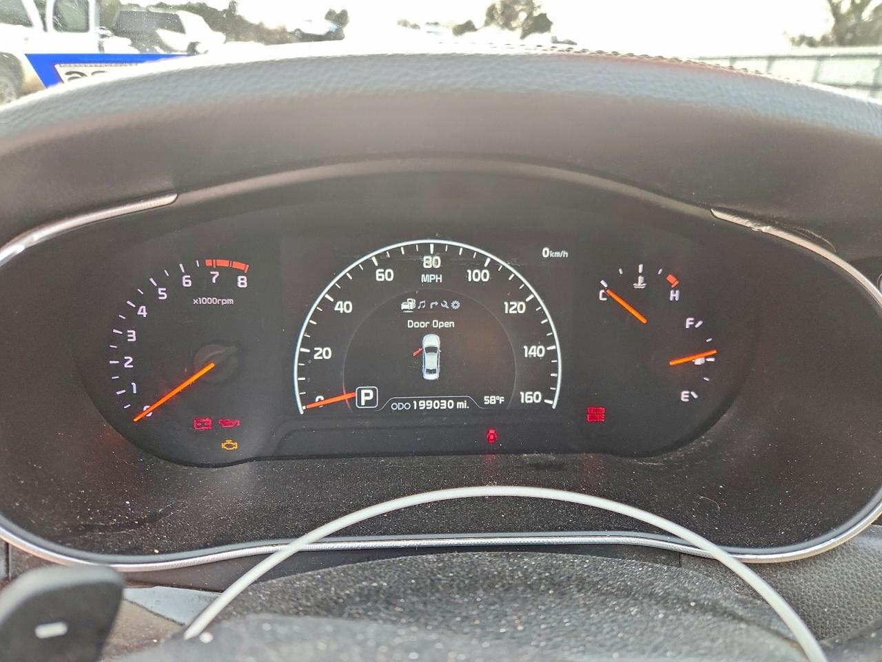 Kia Cadenza Premium Image 8