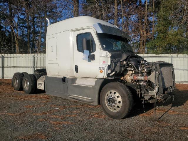  Salvage Freightliner Cascadia 1
