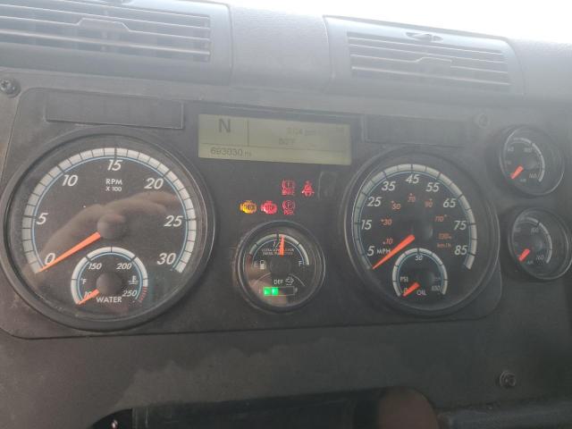 Freightliner Cascadia 1 Image 6