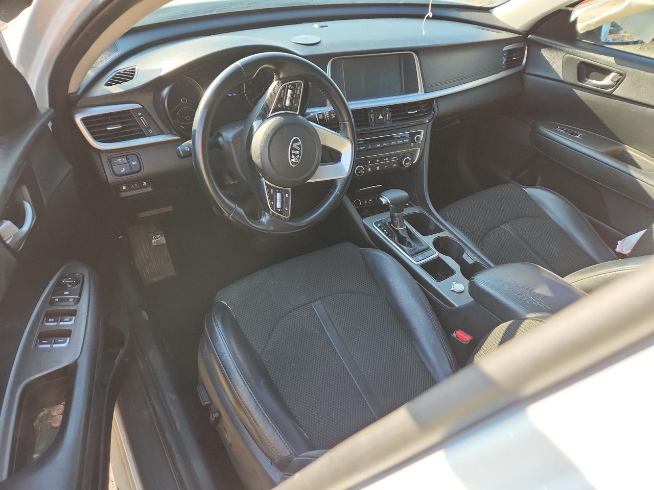 Kia Optima Lx Image 12