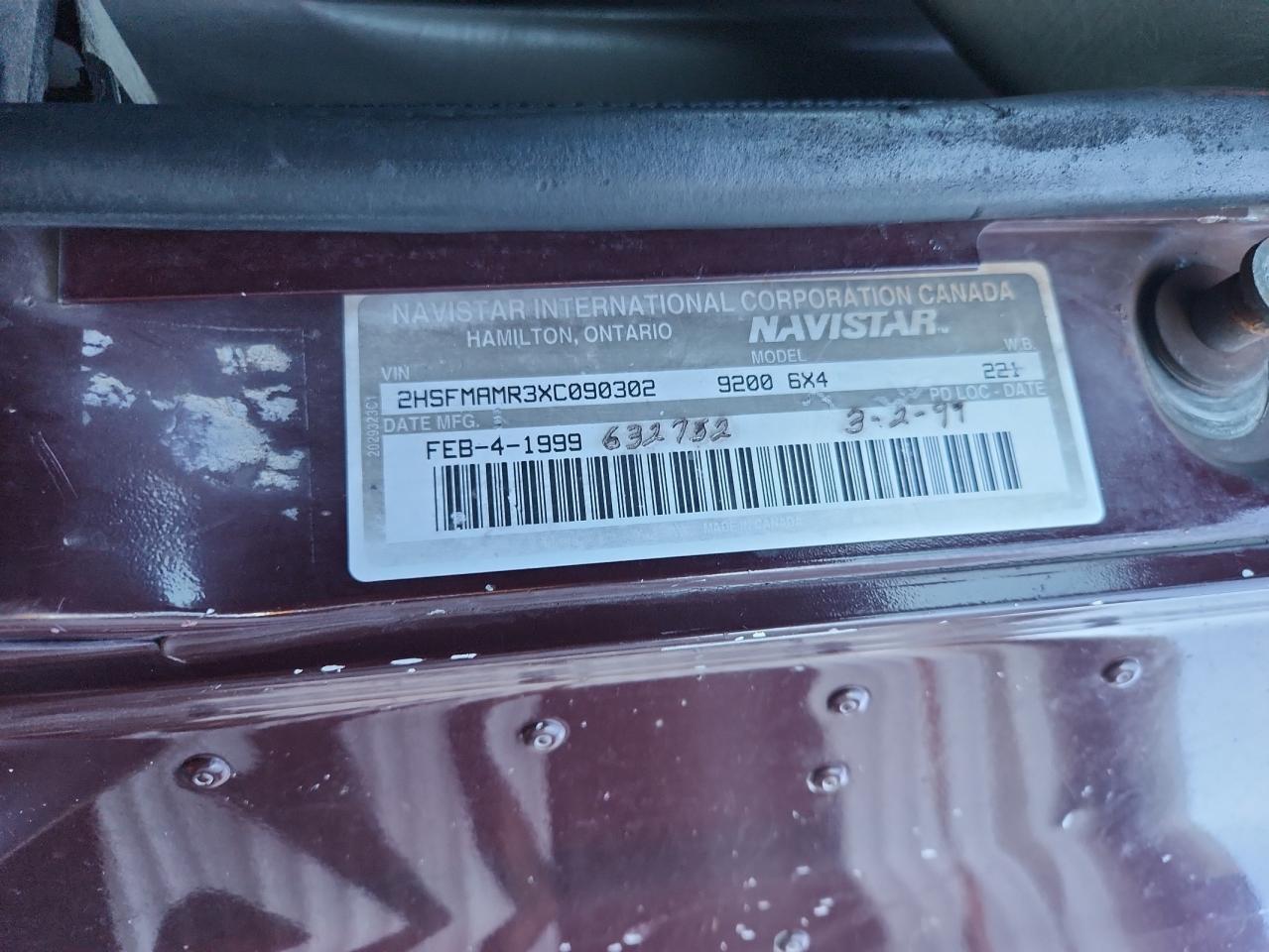 International 9200 Image 8