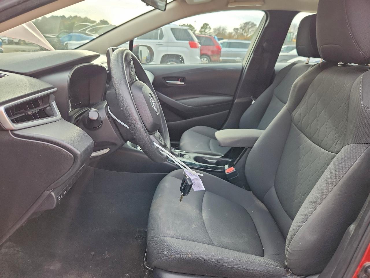 Toyota Corolla Le Image 6