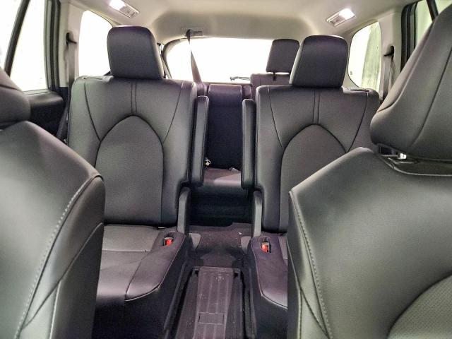 Toyota Grand High Le Image 12