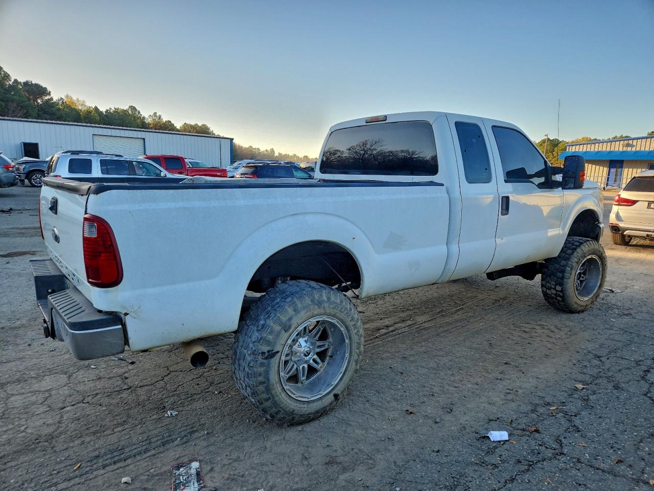 Ford F-250 Super Duty Image 9