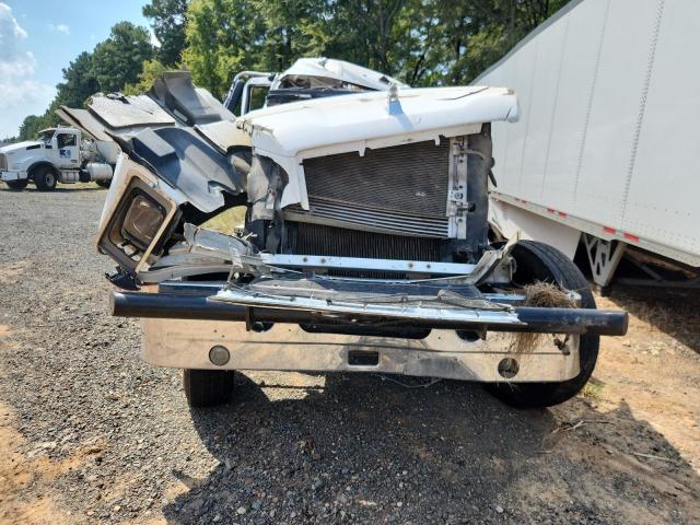 Mack Pinnacle Image 9