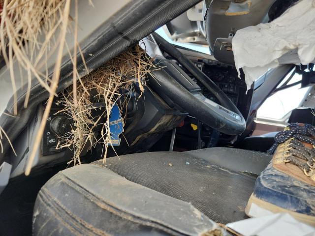 Mack Pinnacle Image 7