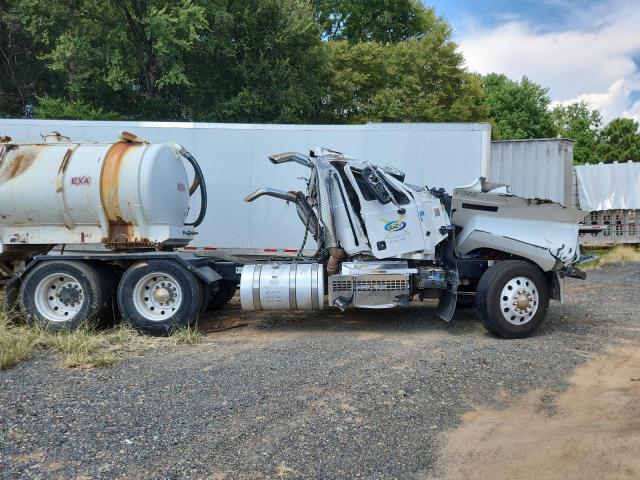 Mack Pinnacle Image 8