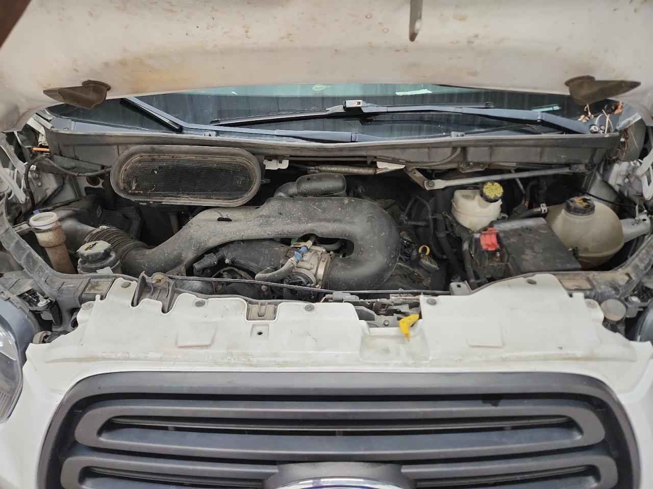 Ford Transit T-350 Image 8