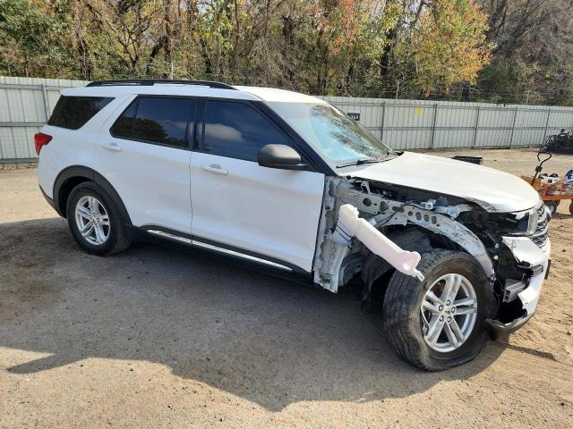 Ford Explorer Xlt Image 9