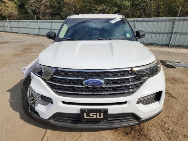 Ford Explorer Xlt Image 2