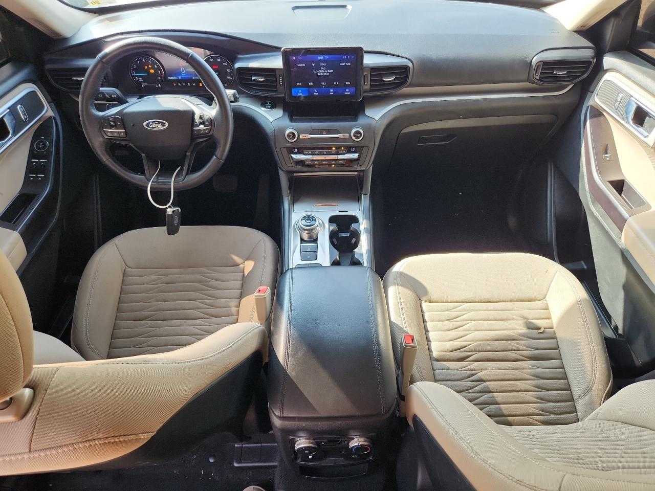 Ford Explorer Xlt Image 13