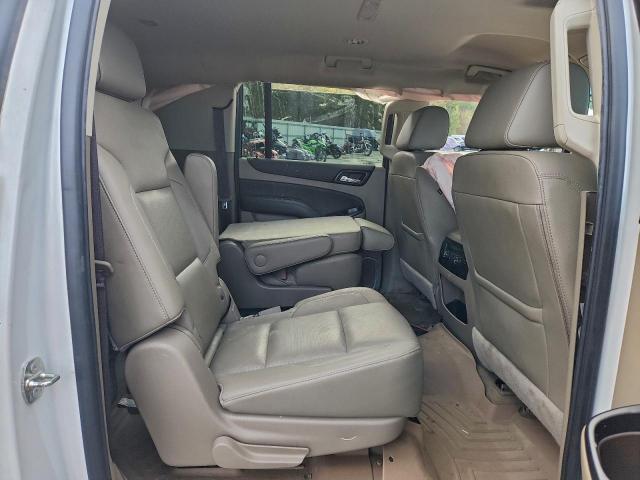 Chevrolet Suburban K1500 Premier Image 10