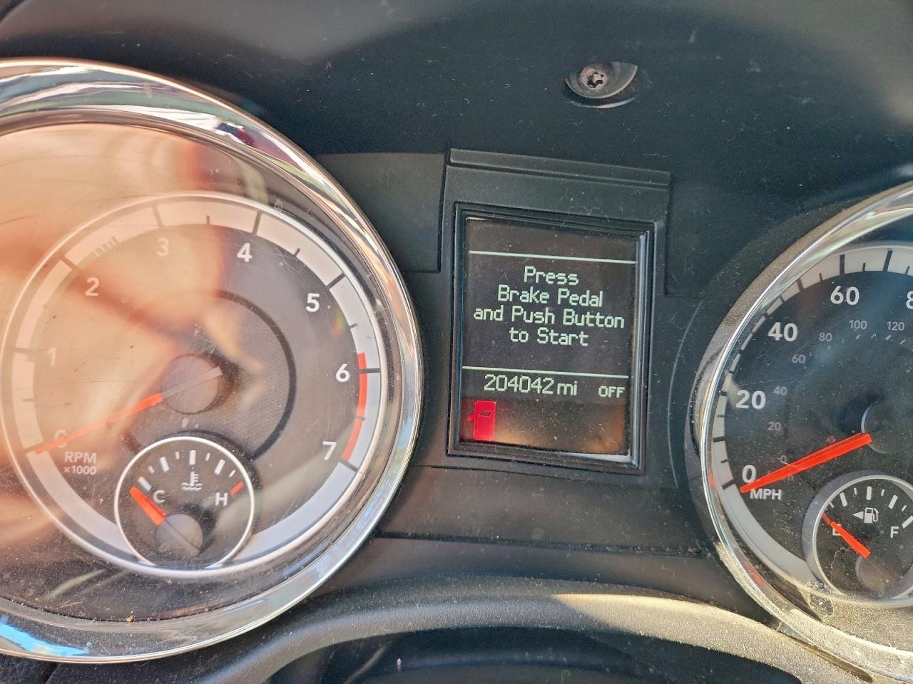 Dodge Durango R/t Image 8