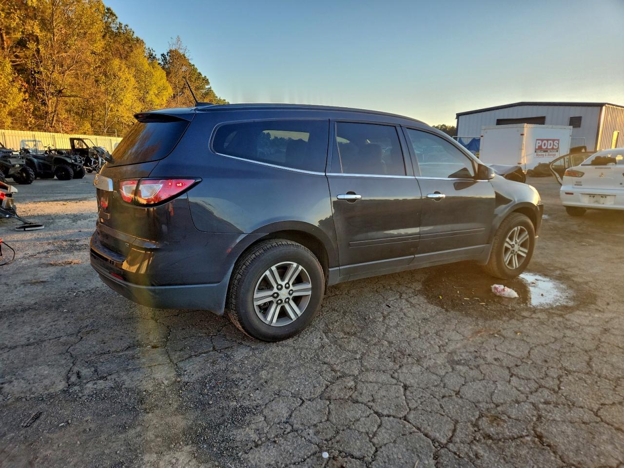 Chevrolet Traverse Lt Image 3