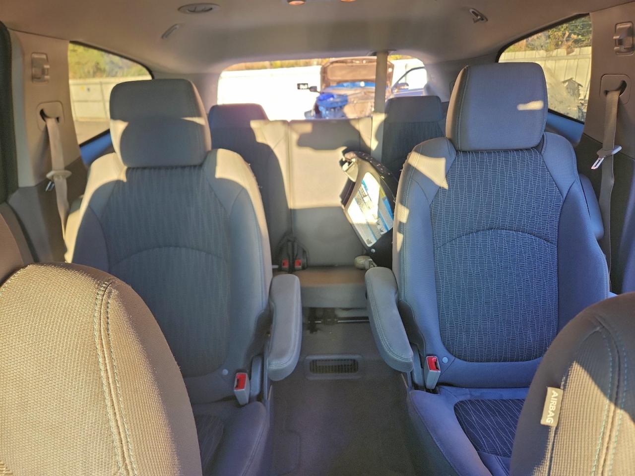 Chevrolet Traverse Lt Image 11