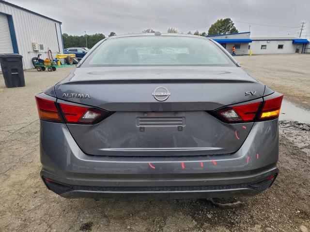 Nissan Altima Sv Image 9