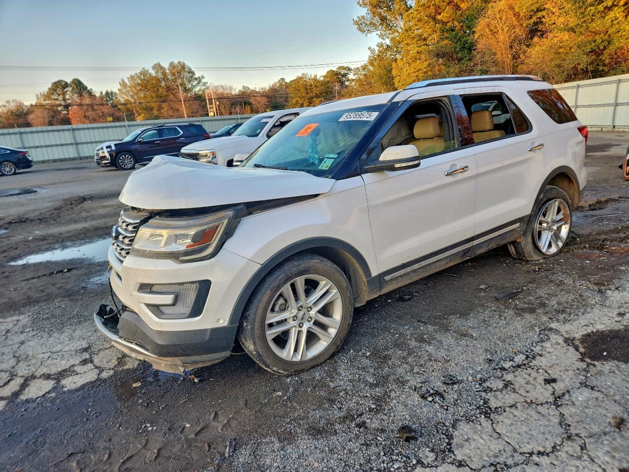 Ford Explorer Limited Image 1