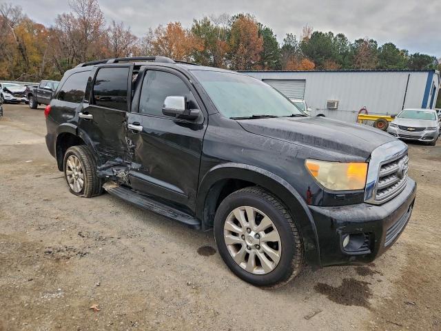 Toyota Sequoia Platinum Image 4