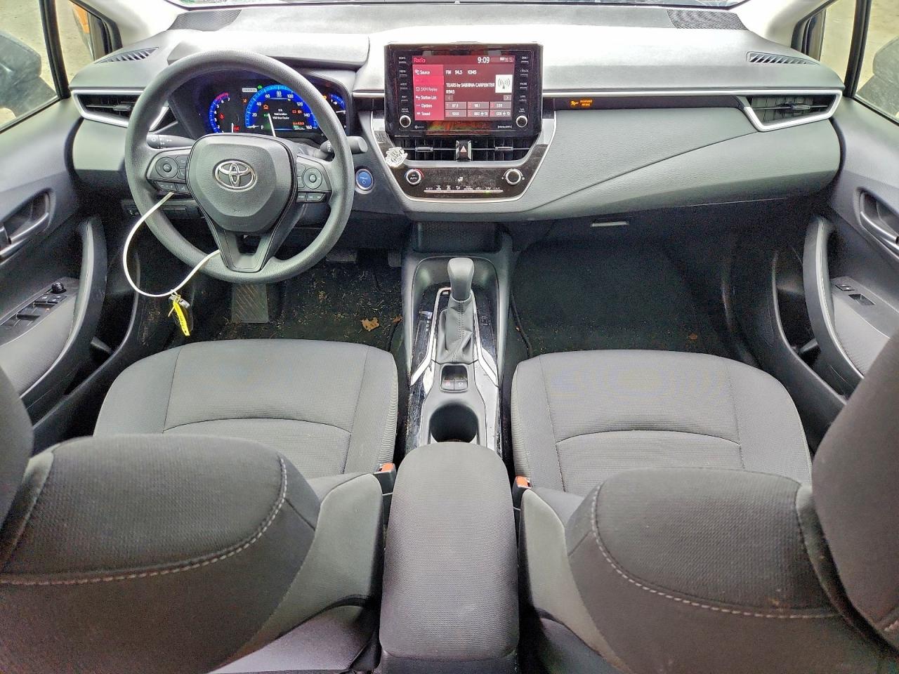 Toyota Corolla Le Image 7