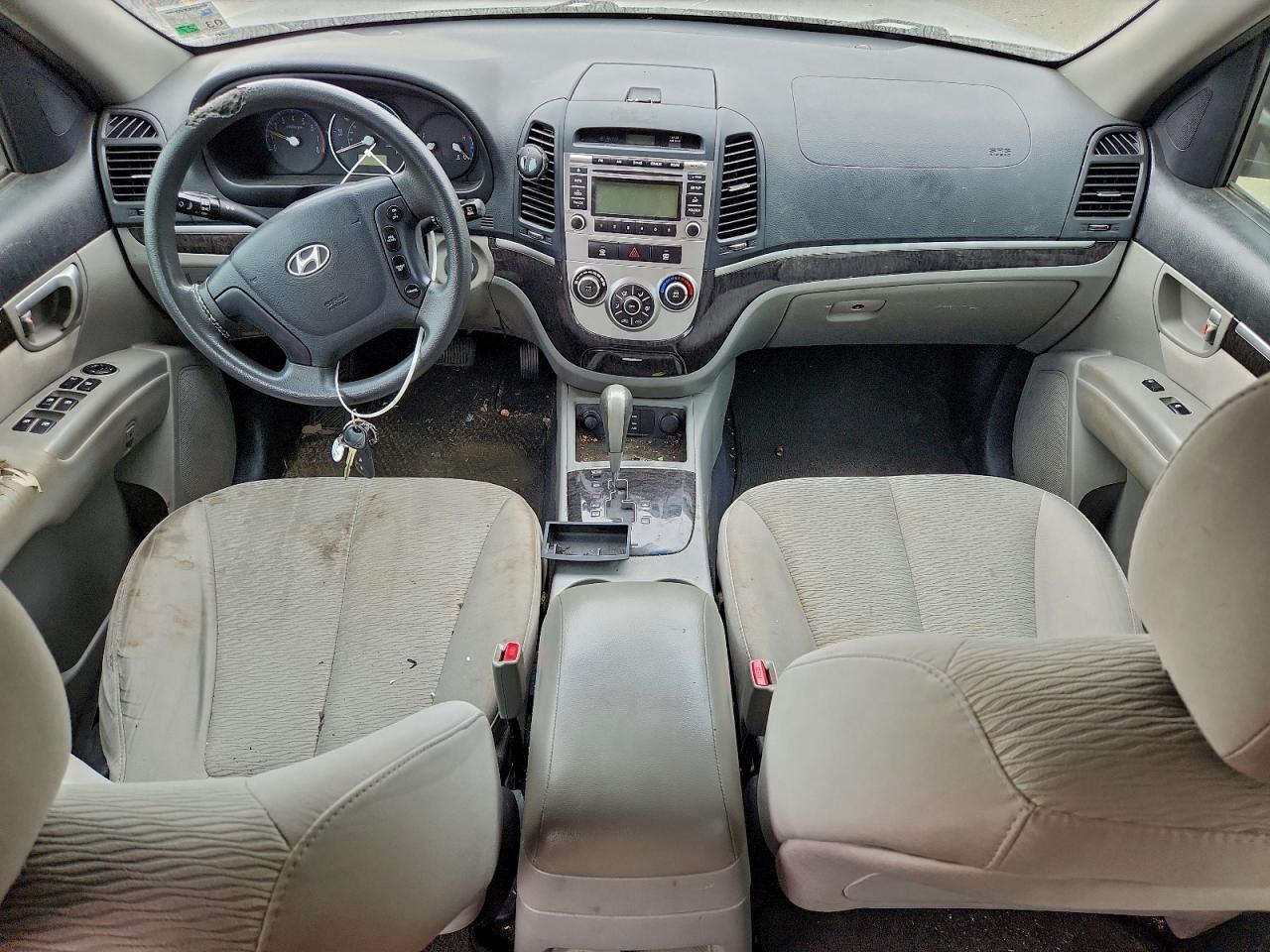 Hyundai SANTA FE Gls Image 7