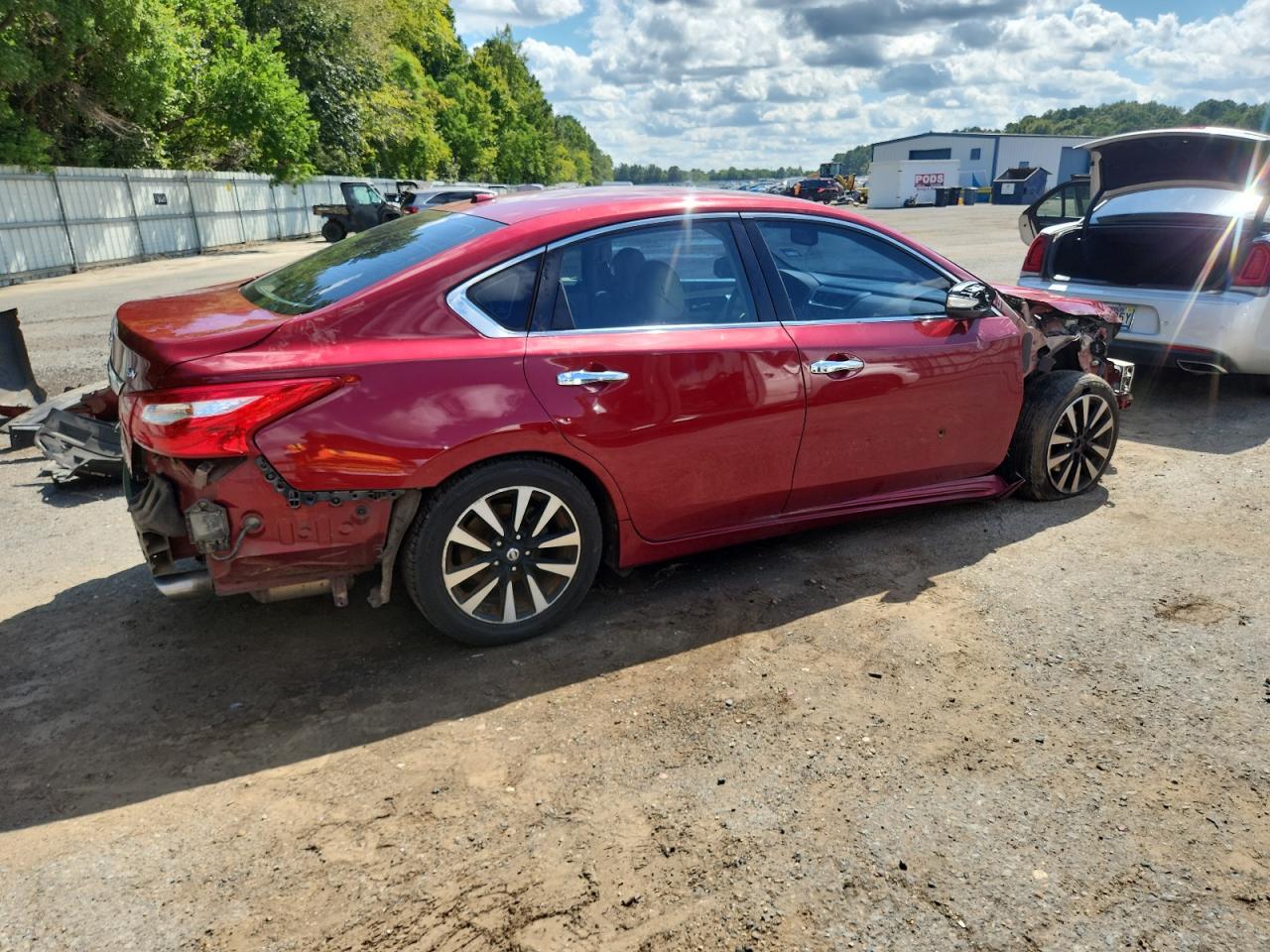 Nissan Altima 2.5 Image 7