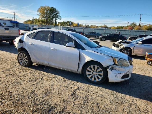 Buick Verano Image 4