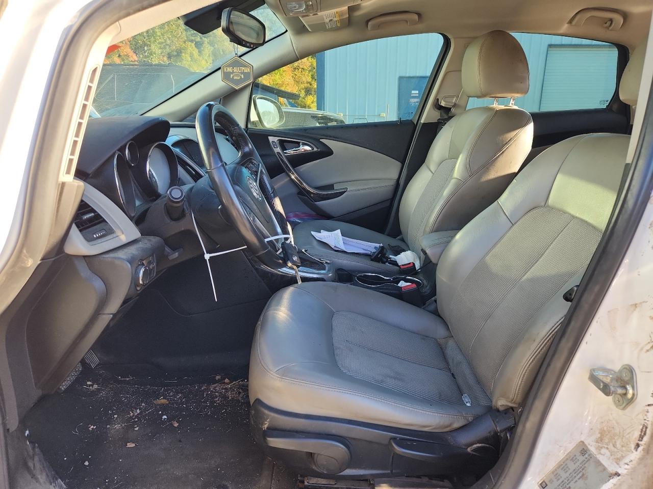 Buick Verano Image 5