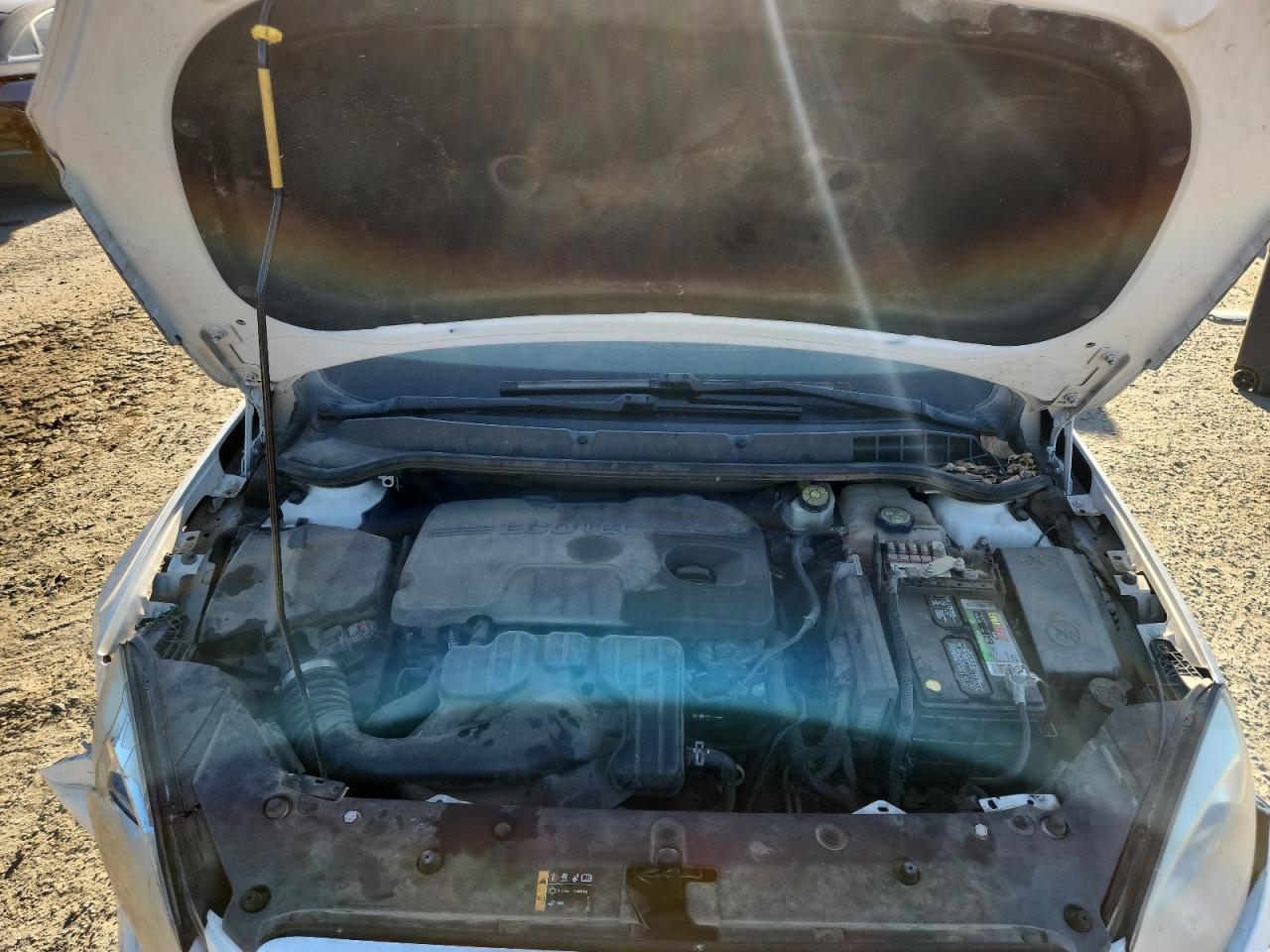 Buick Verano Image 2