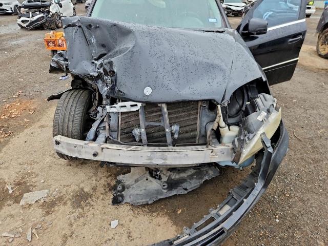 Mercedes-Benz M-Class 350 Image 10