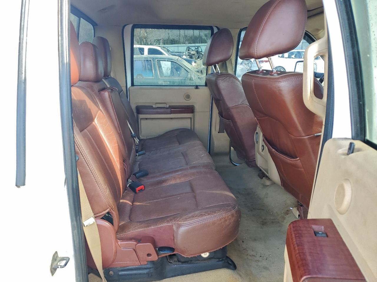 Ford F-350 Super Duty Image 10