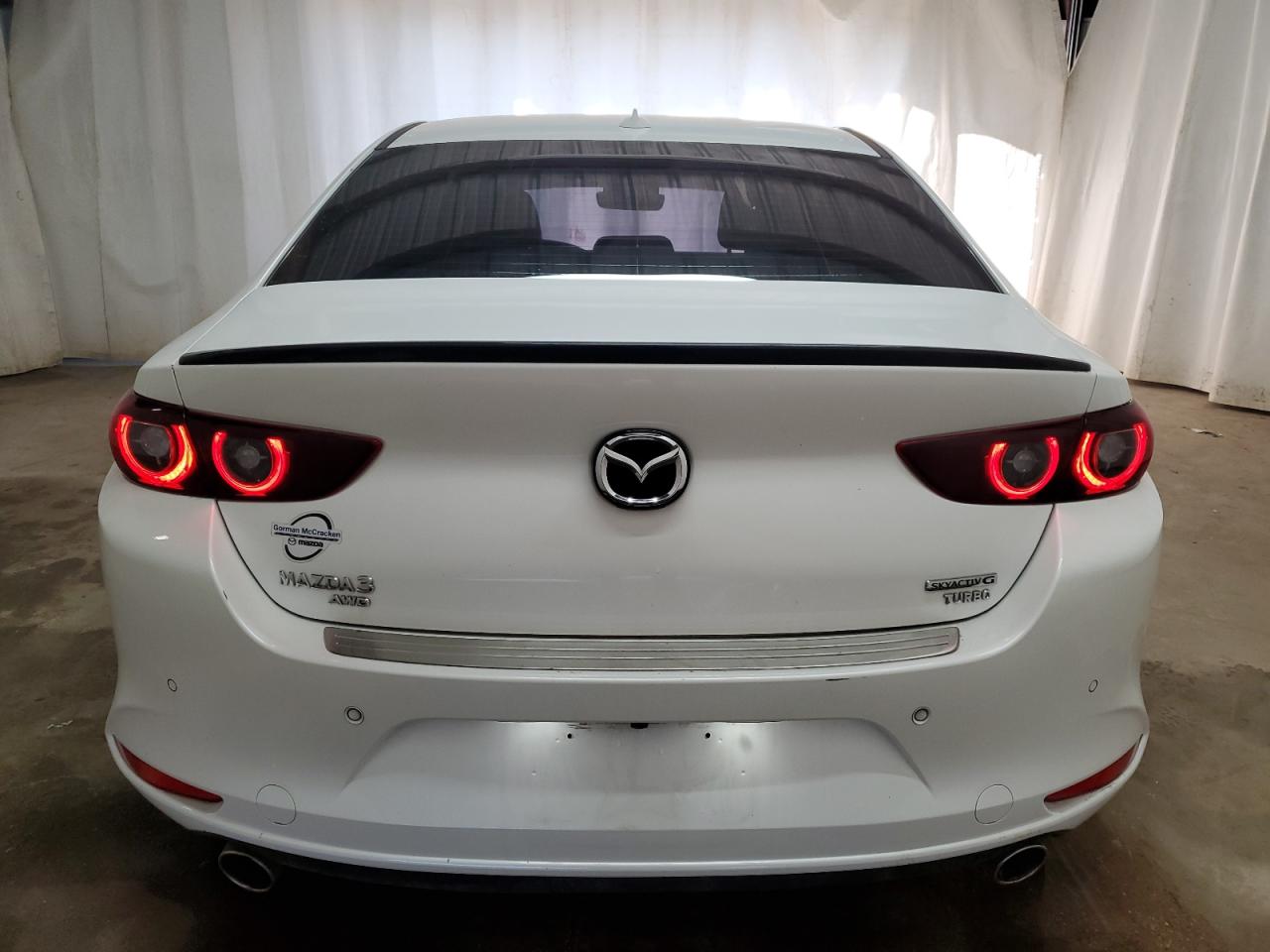 Mazda 3 Premium Plus Image 6