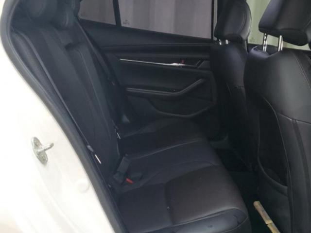 Mazda 3 Premium Plus Image 9