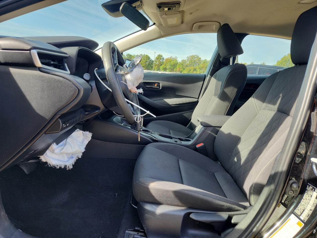 Toyota Corolla Le Image 12