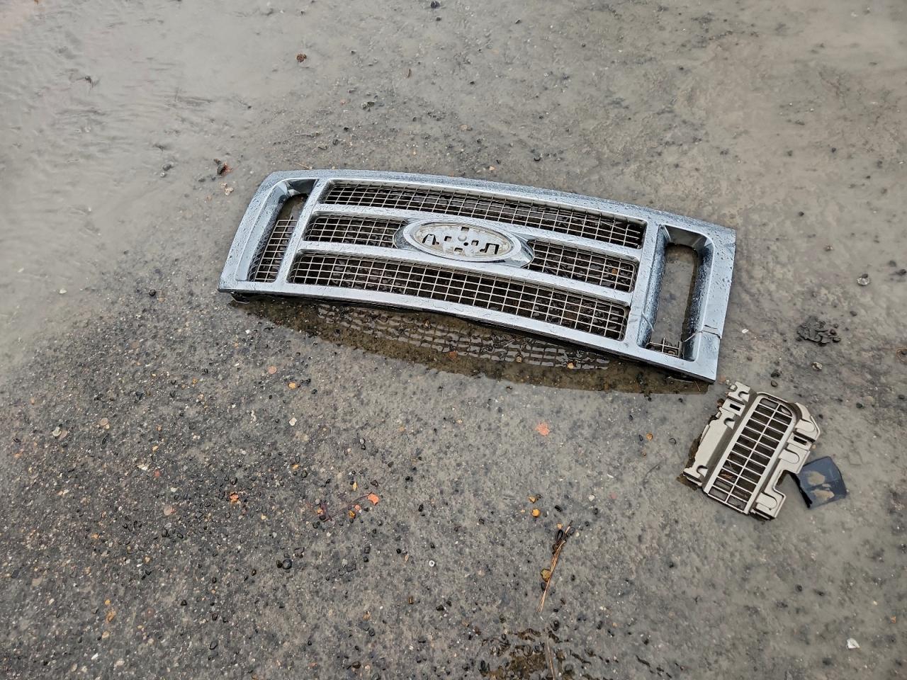 Ford F-150 Supercrew Image 12