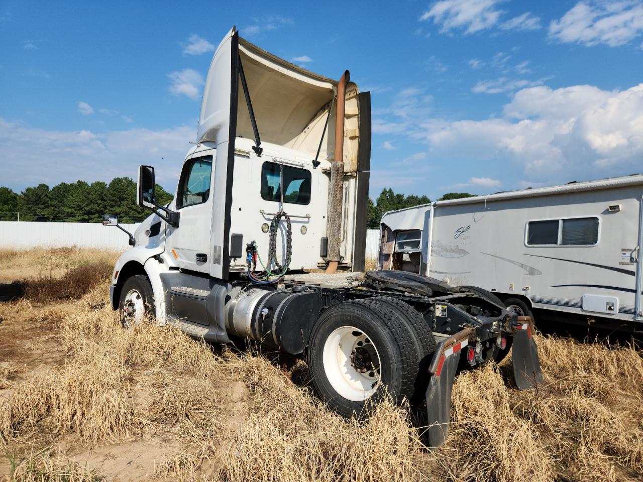 Peterbilt Tractor 579 Image 6
