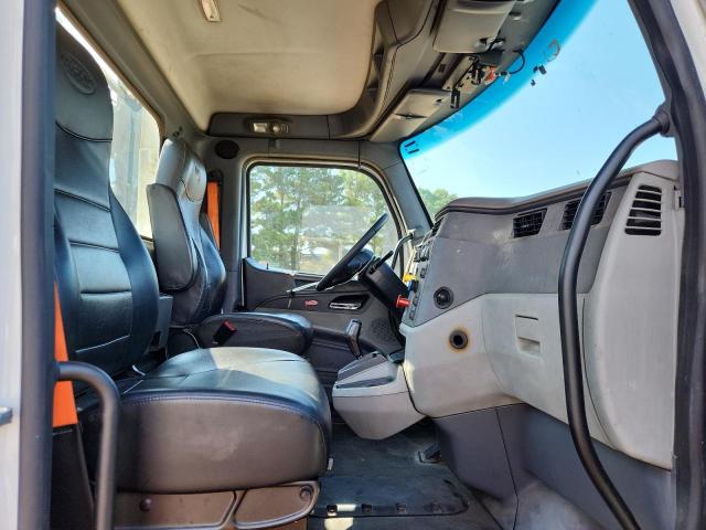 Peterbilt Tractor 579 Image 2