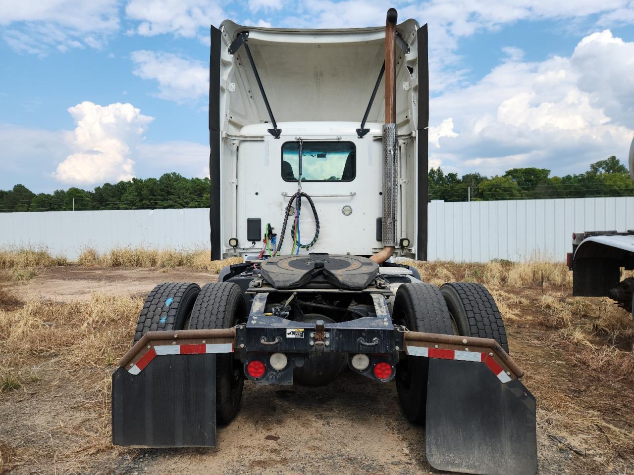 Peterbilt Tractor 579 Image 5