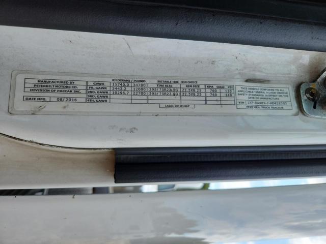 Peterbilt Tractor 579 Image 10