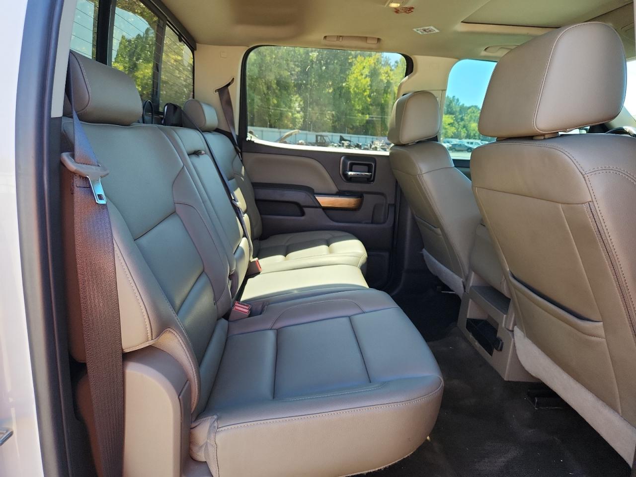 Chevrolet Silverado K1500 Ltz Image 7