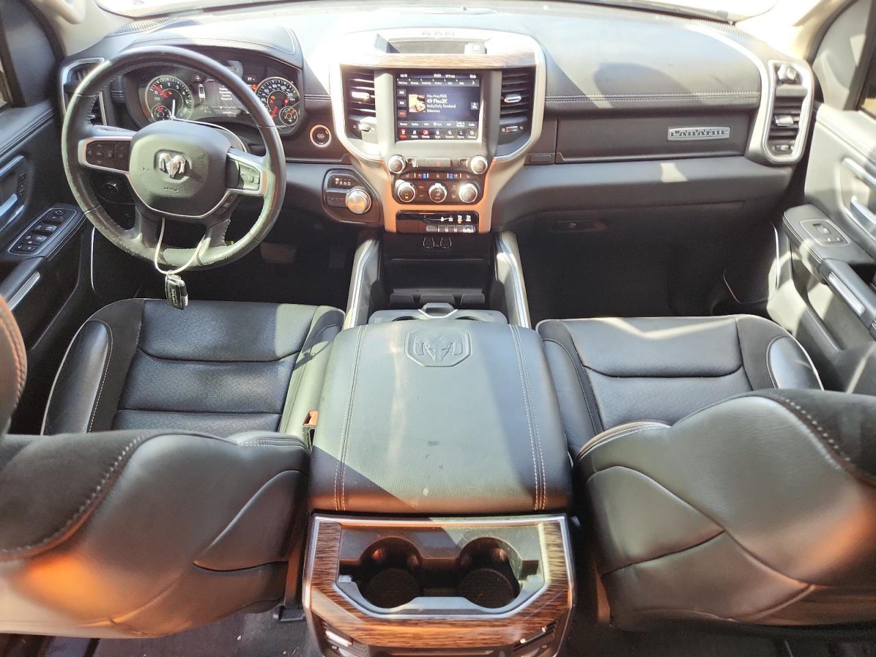 Ram 1500 Laramie Image 6